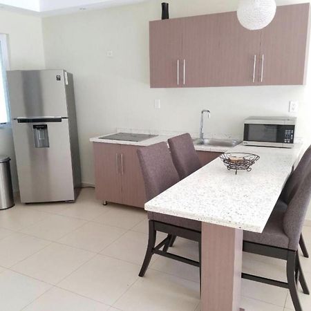 Andira Apartments Willemstad Esterno foto
